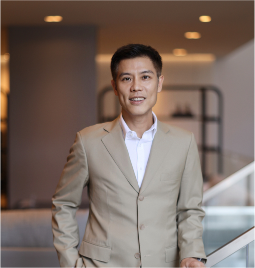 Mr. Pumipat Sinacharoen